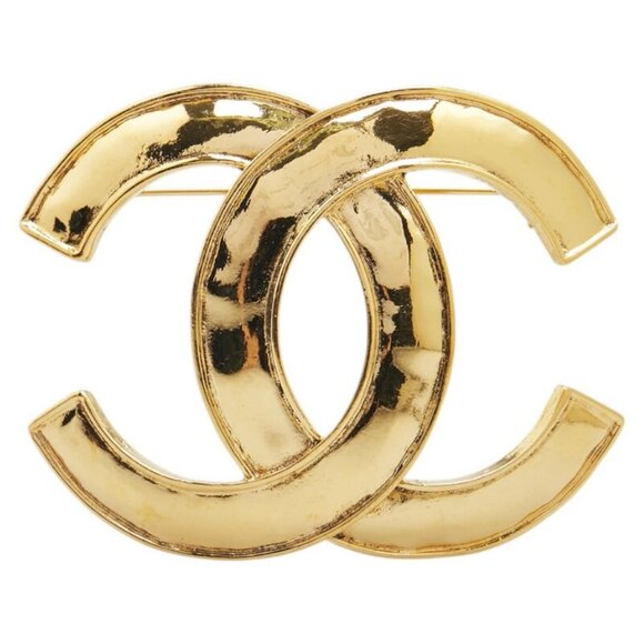 CHANEL CC Logo Vintage Brooch Gold Tone Pin 94P Auth w/Box #12046 - Picture 1 of 4